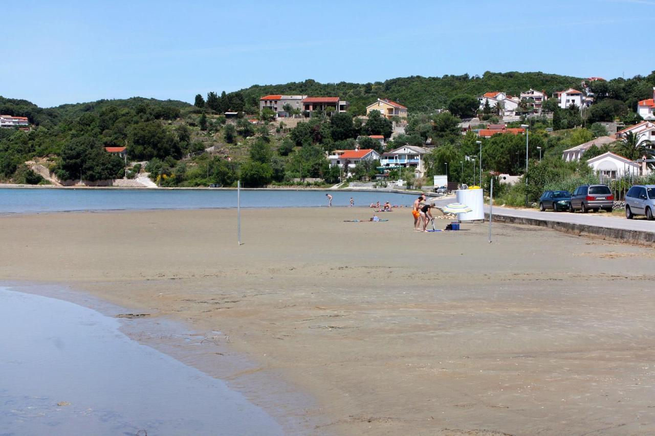 Apartments By The Sea Kampor, Rab - 5051 Εξωτερικό φωτογραφία